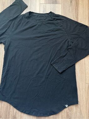 YoungLA Men's Black Long-Sleeve Shirt size XL